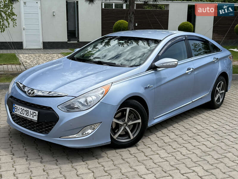 Hyundai Sonata 2013