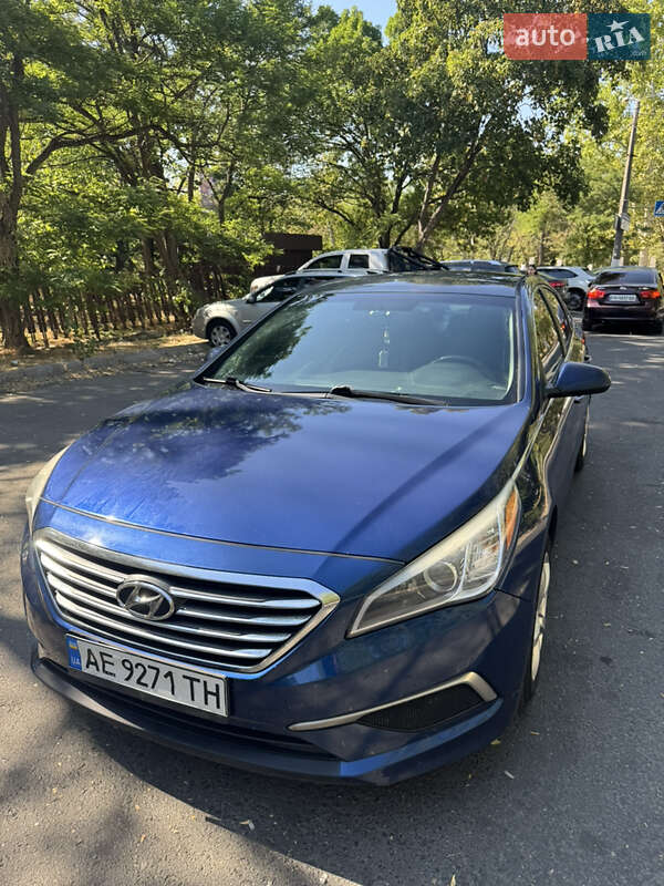 Седан Hyundai Sonata 2015 в Одессе