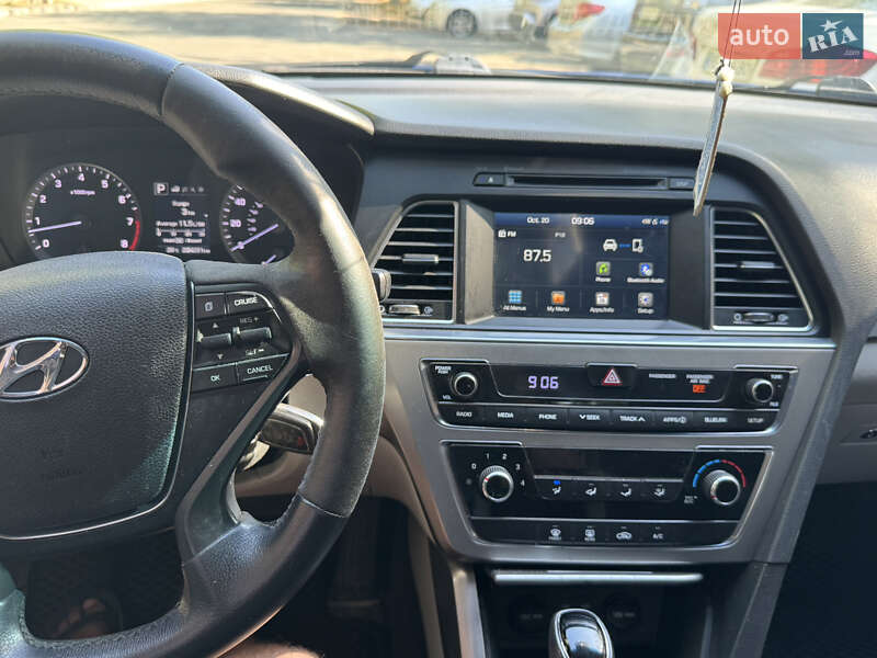 Седан Hyundai Sonata 2015 в Одессе