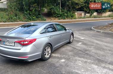 Седан Hyundai Sonata 2016 в  фото 20 Седан Hyundai Sonata 2016 в
