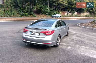 Седан Hyundai Sonata 2016 в  фото 39 Седан Hyundai Sonata 2016 в