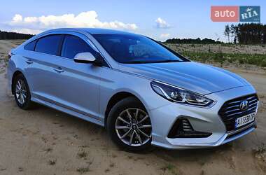 Седан Hyundai Sonata 2018 в Вараше