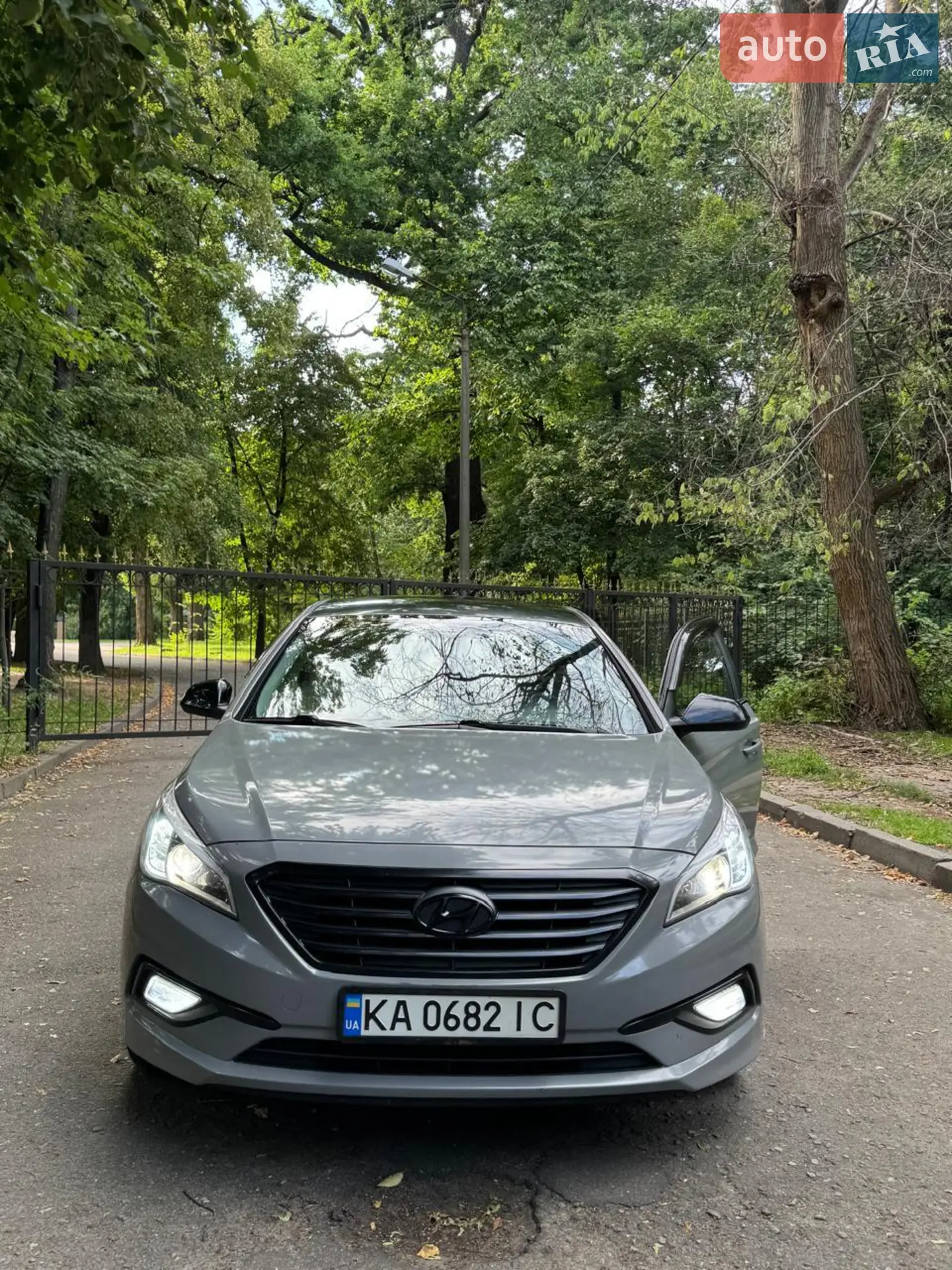 2014 Hyundai Sonata - мініатюра 8