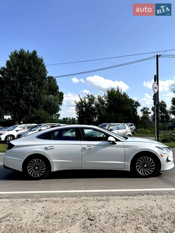 Седан Hyundai Sonata 2022 в Києві