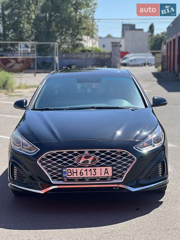 Седан Hyundai Sonata 2018 в Одессе