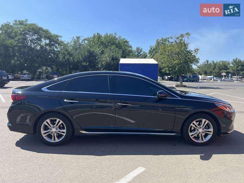 Седан Hyundai Sonata 2018 в Одессе