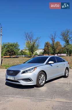 Седан Hyundai Sonata 2015 в Кропивницком
