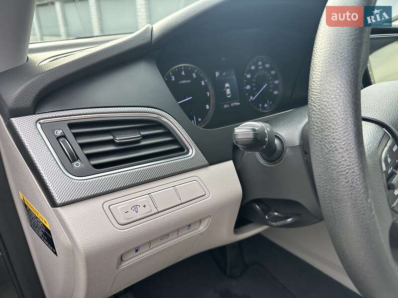 Седан Hyundai Sonata 2015 в Днепре