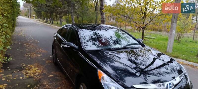 Седан Hyundai Sonata 2013 в Белгороде-Днестровском фото 15 Седан Hyundai Sonata 2013 в Белгороде-Днестровском