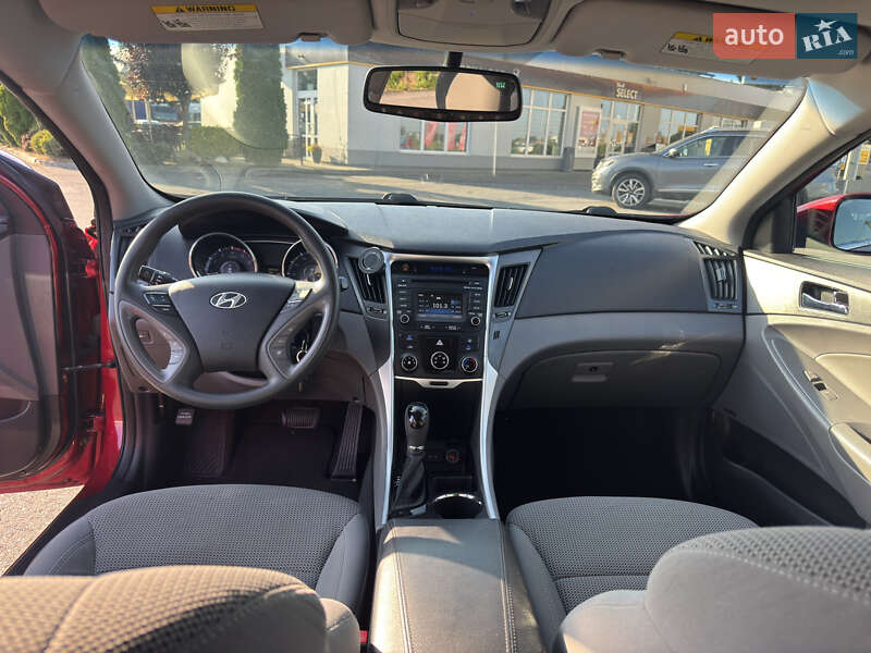 Седан Hyundai Sonata 2013 в Тернополі