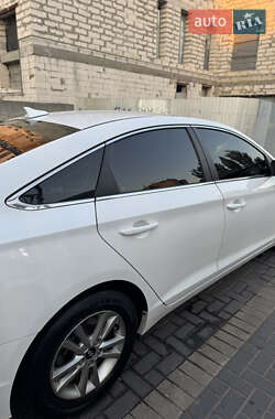 Седан Hyundai Sonata 2016 в 