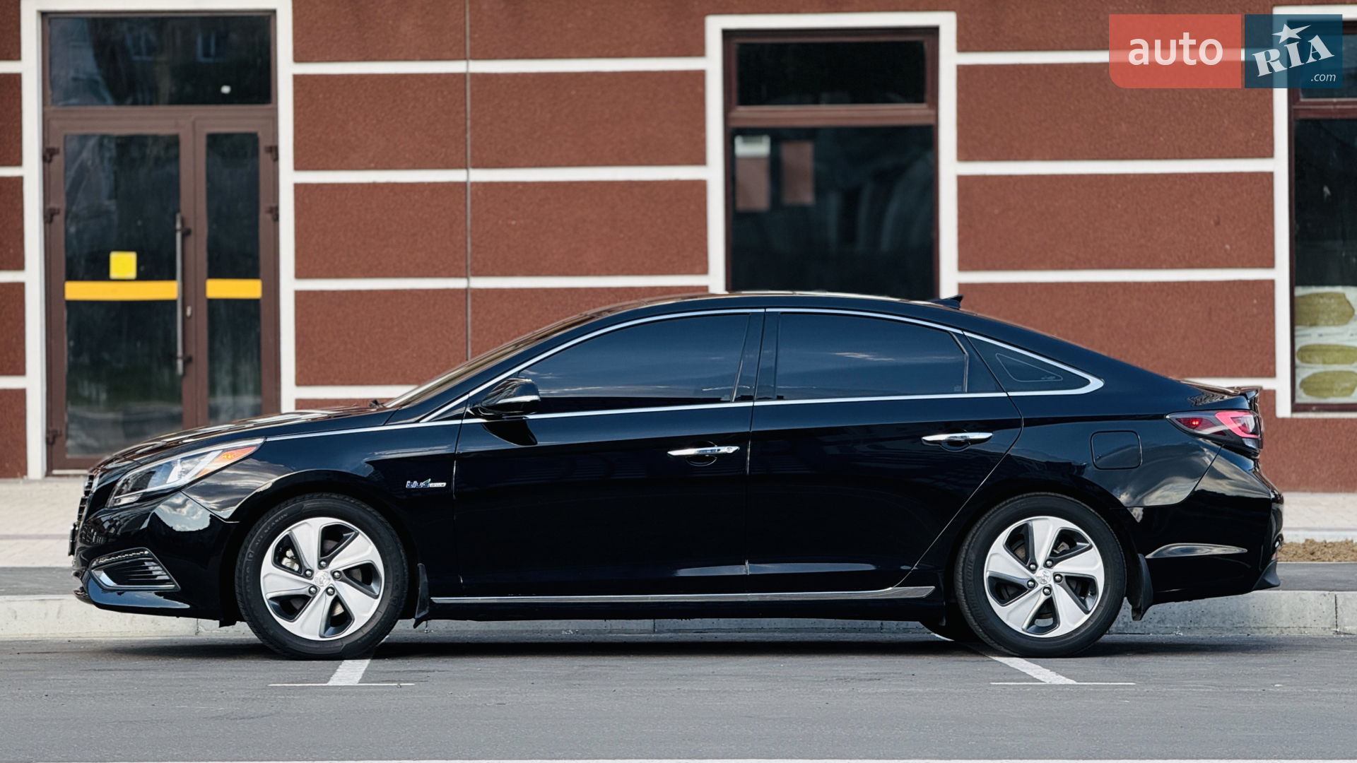 2016 Hyundai Sonata - мініатюра 8