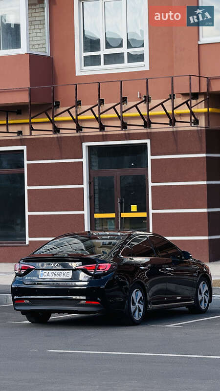 Седан Hyundai Sonata 2016 в Счастливом фото 16 Седан Hyundai Sonata 2016 в Счастливом