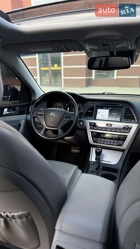 Седан Hyundai Sonata 2016 в Счастливом фото 31 Седан Hyundai Sonata 2016 в Счастливом