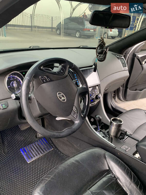 Седан Hyundai Sonata 2010 в Одессе