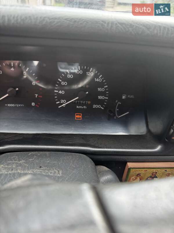 Седан Hyundai Sonata 1993 в Дніпрі