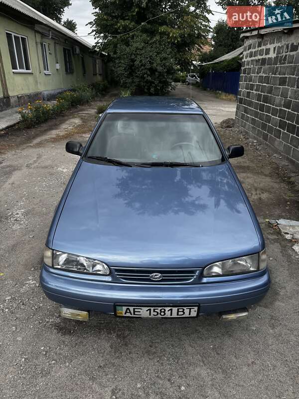 Седан Hyundai Sonata 1993 в Дніпрі
