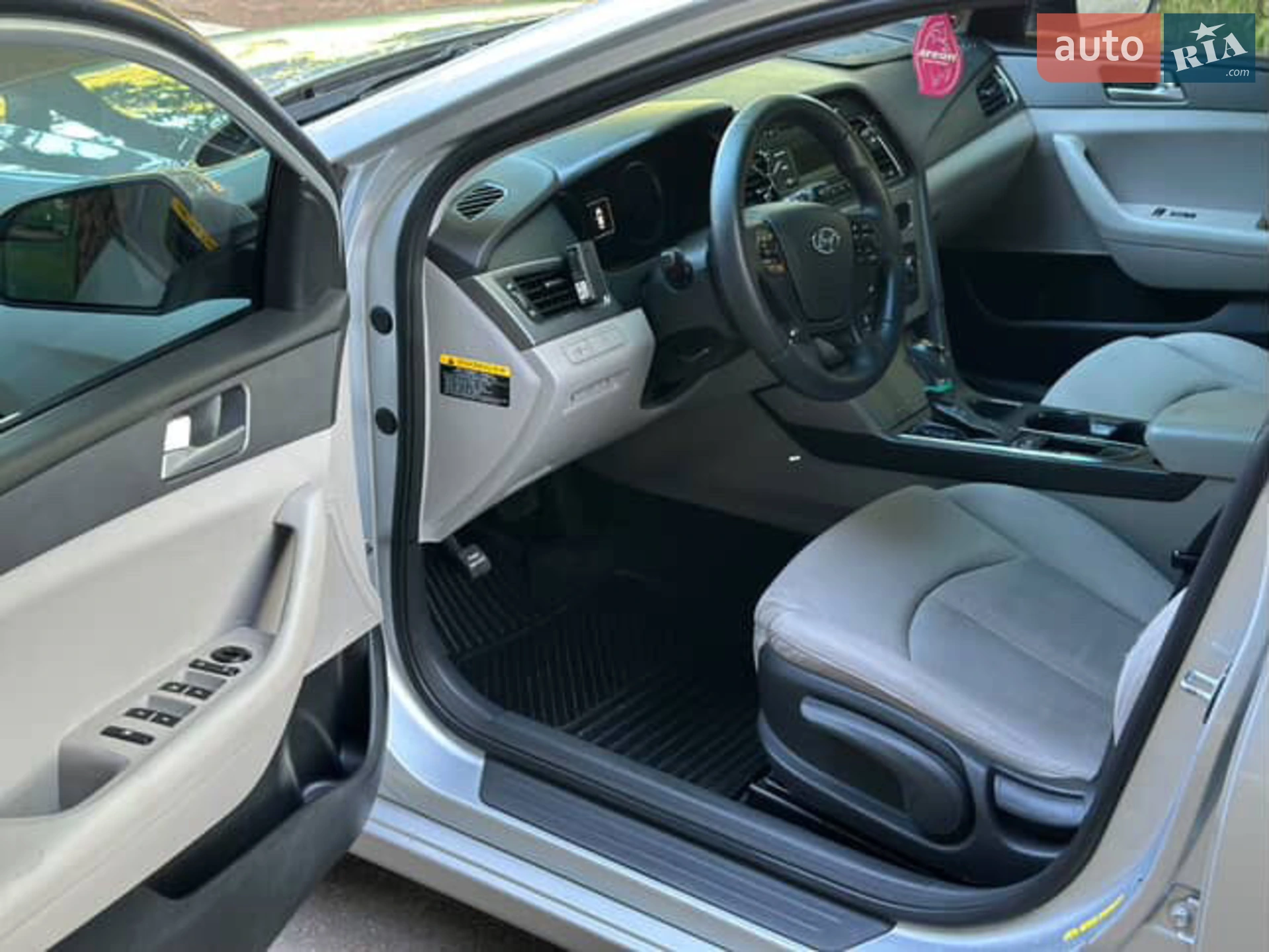 2014 Hyundai Sonata - мініатюра 17