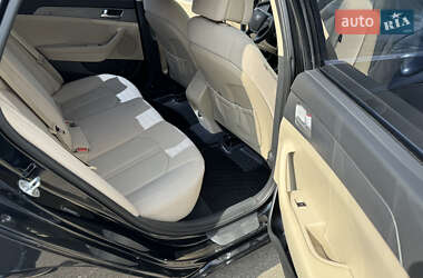 Седан Hyundai Sonata 2016 в 