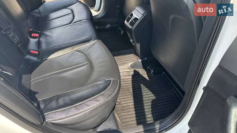 Седан Hyundai Sonata 2016 в Кагарлику