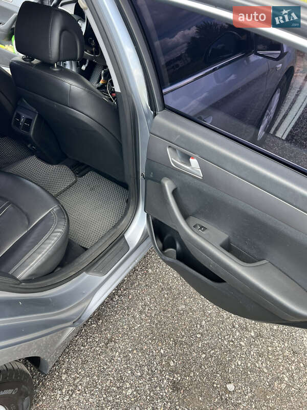 Седан Hyundai Sonata 2014 в Бахмаче фото 11 Седан Hyundai Sonata 2014 в Бахмаче
