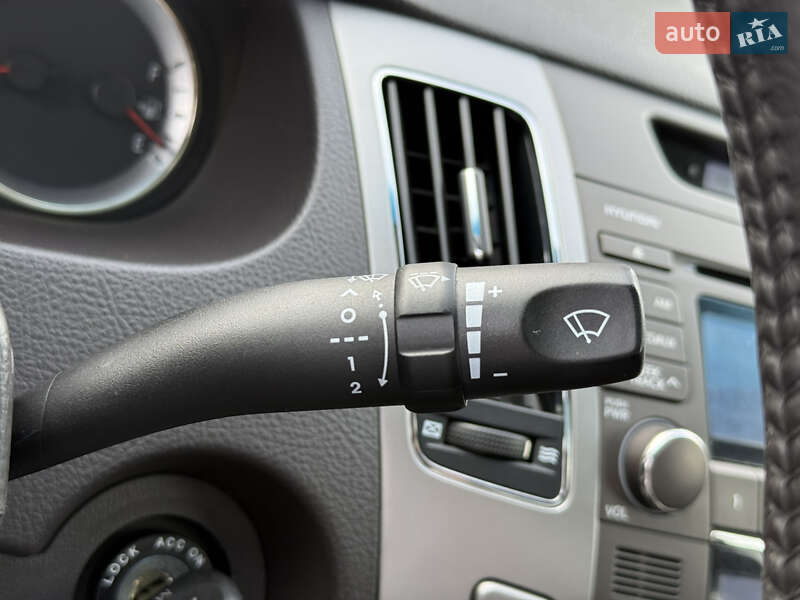 Седан Hyundai Sonata 2008 в Киеве