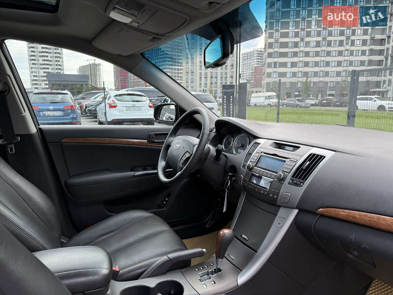 Седан Hyundai Sonata 2008 в Киеве