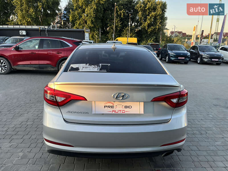 Седан Hyundai Sonata 2015 в Львове