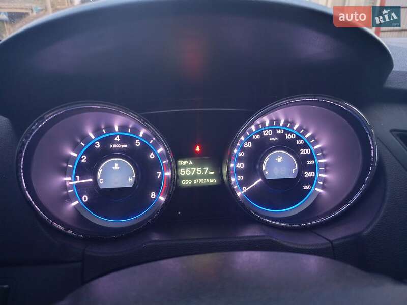 Седан Hyundai Sonata 2011 в Днепре
