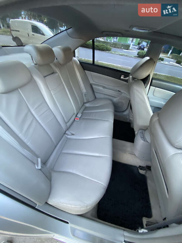 Седан Hyundai Sonata 2007 в Ладижині