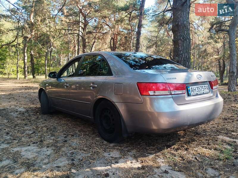 Седан Hyundai Sonata 2005 в Дніпрі