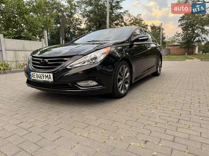 Седан Hyundai Sonata 2014 в Новомосковську фото 23 Седан Hyundai Sonata 2014 в Новомосковську