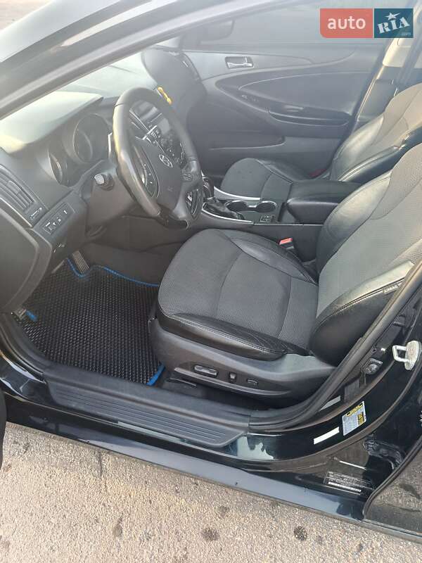 Седан Hyundai Sonata 2013 в Харькове
