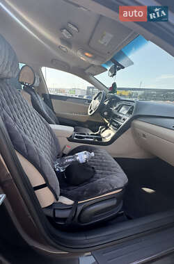 Седан Hyundai Sonata 2016 в Києві