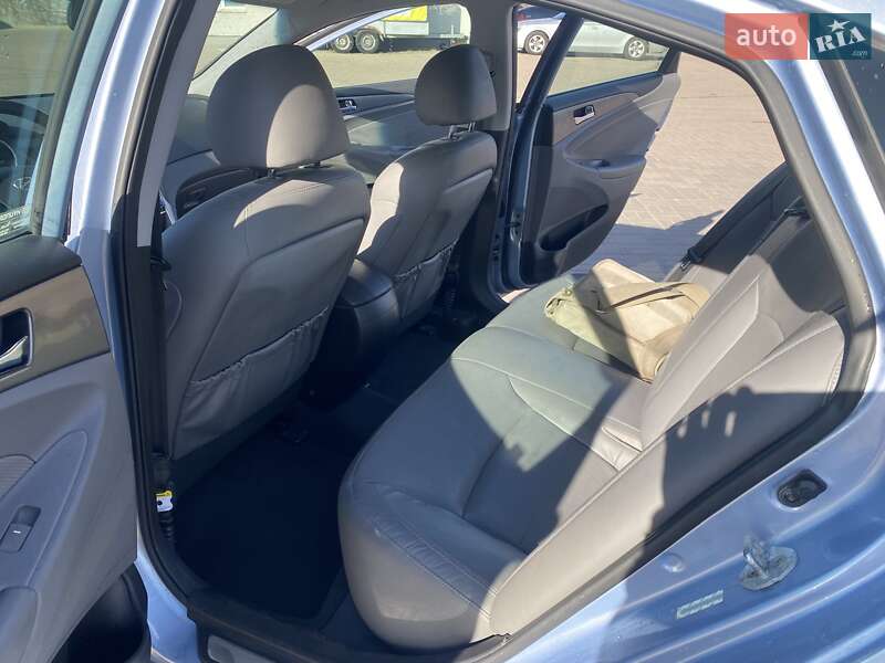 Седан Hyundai Sonata 2014 в Києві