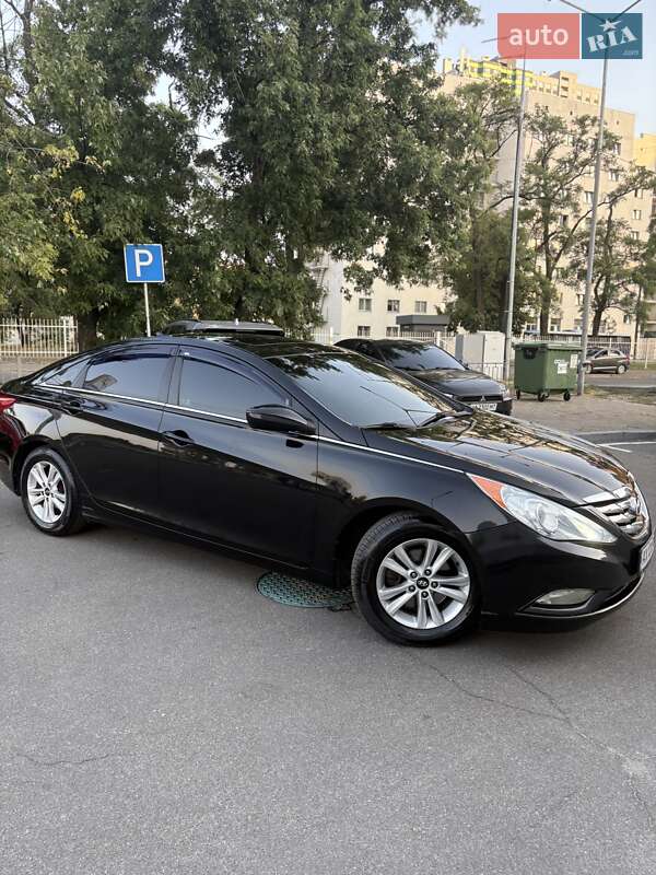 Седан Hyundai Sonata 2013 в Киеве