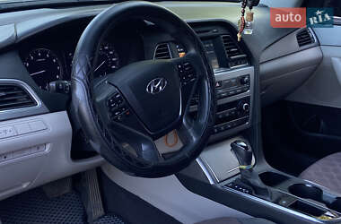 Седан Hyundai Sonata 2015 в 