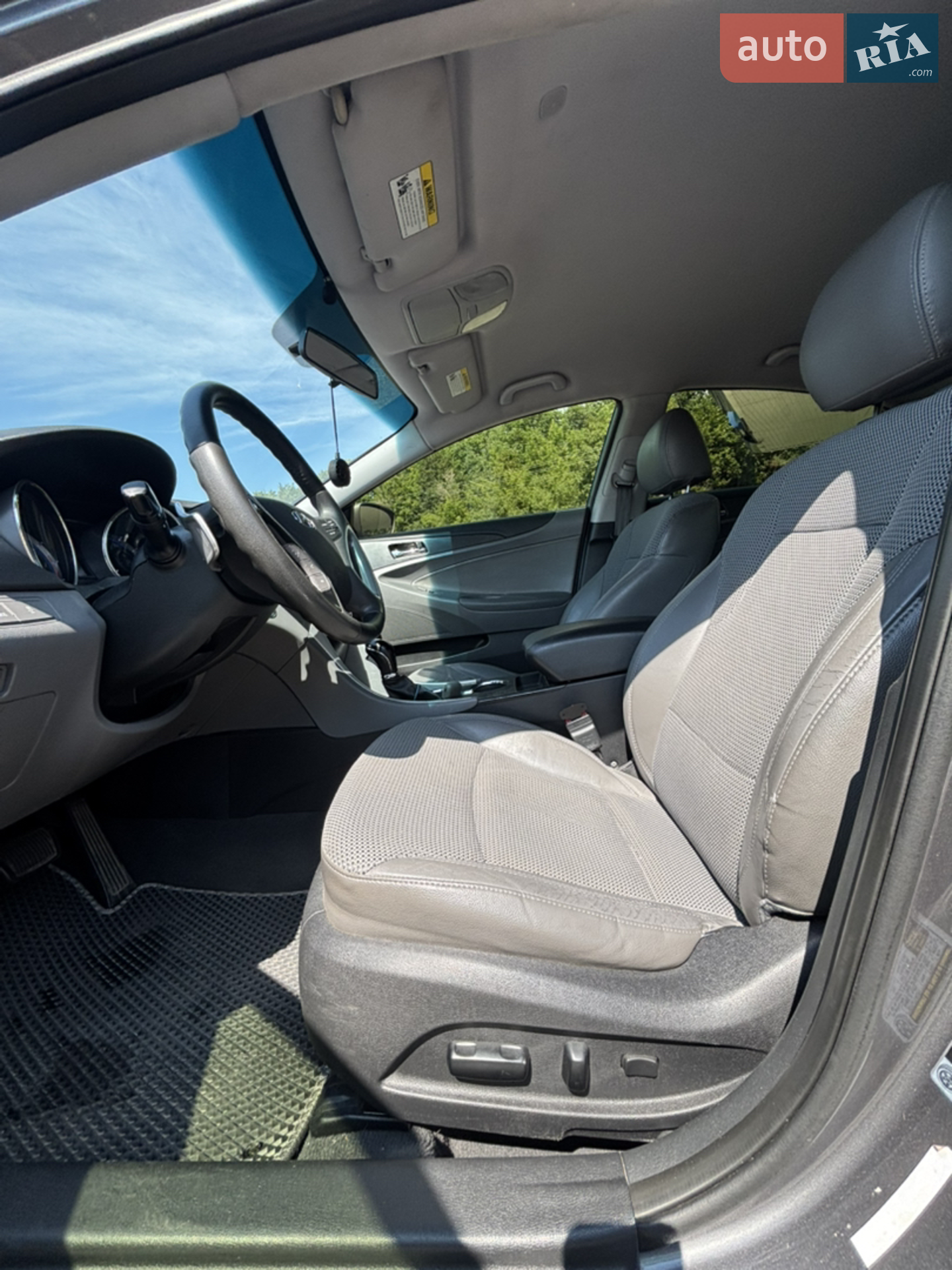 2011 Hyundai Sonata - мініатюра 15