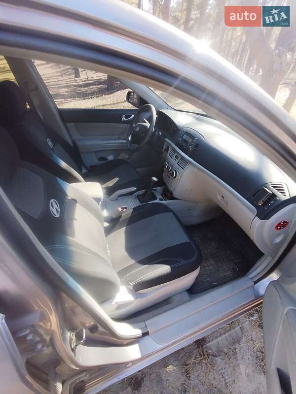 Седан Hyundai Sonata 2005 в Дніпрі