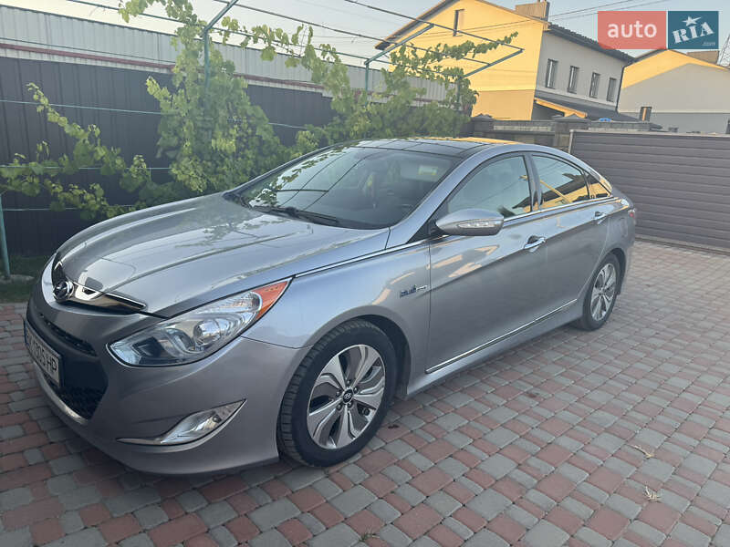 Седан Hyundai Sonata 2014 в Рівному
