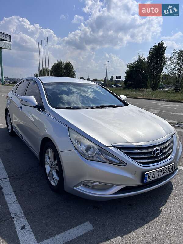 Седан Hyundai Sonata 2011 в Києві фото 3 Седан Hyundai Sonata 2011 в Києві
