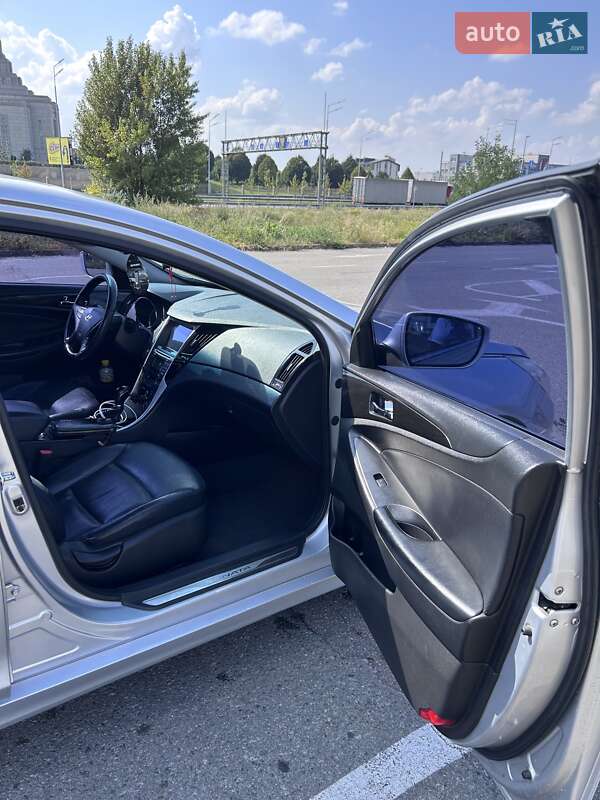Седан Hyundai Sonata 2011 в Києві фото 19 Седан Hyundai Sonata 2011 в Києві