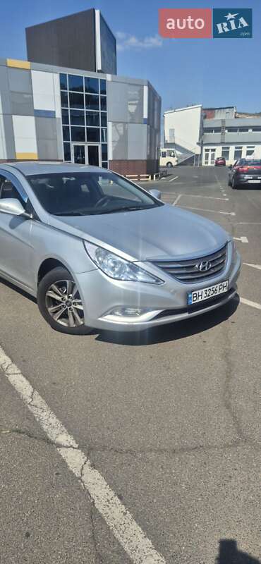 Седан Hyundai Sonata 2012 в 