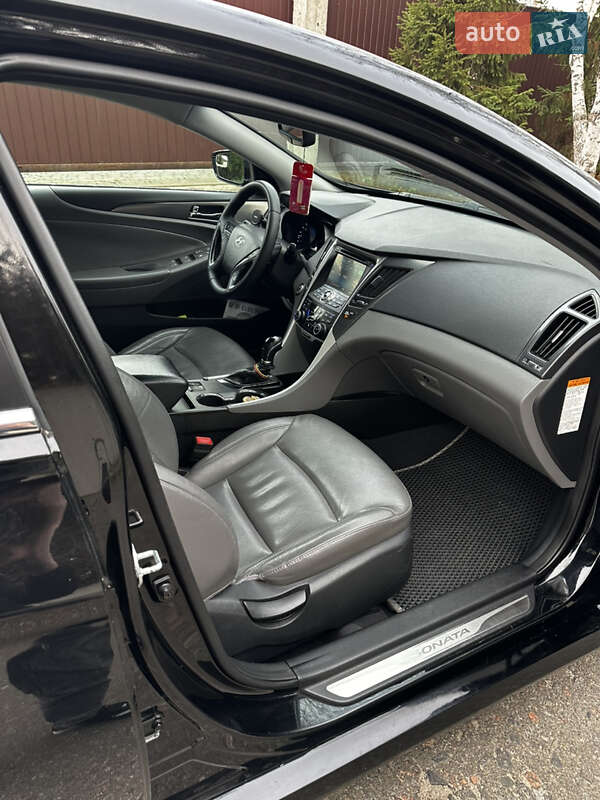 Седан Hyundai Sonata 2013 в Киеве