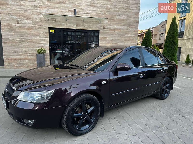 Седан Hyundai Sonata 2007 в Ужгороде