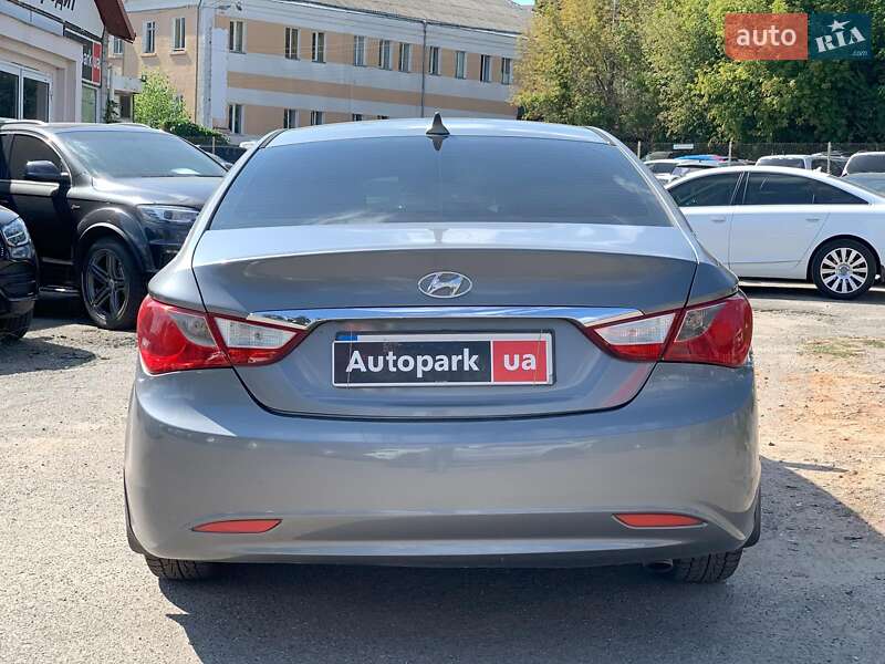 Седан Hyundai Sonata 2011 в Виннице