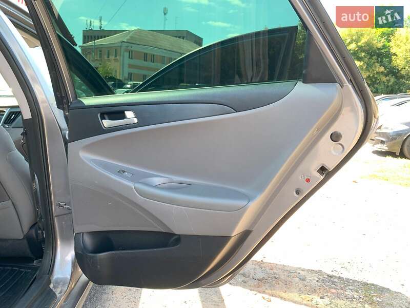 Седан Hyundai Sonata 2011 в Виннице