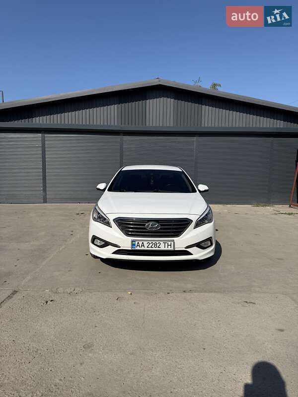 Седан Hyundai Sonata 2016 в 