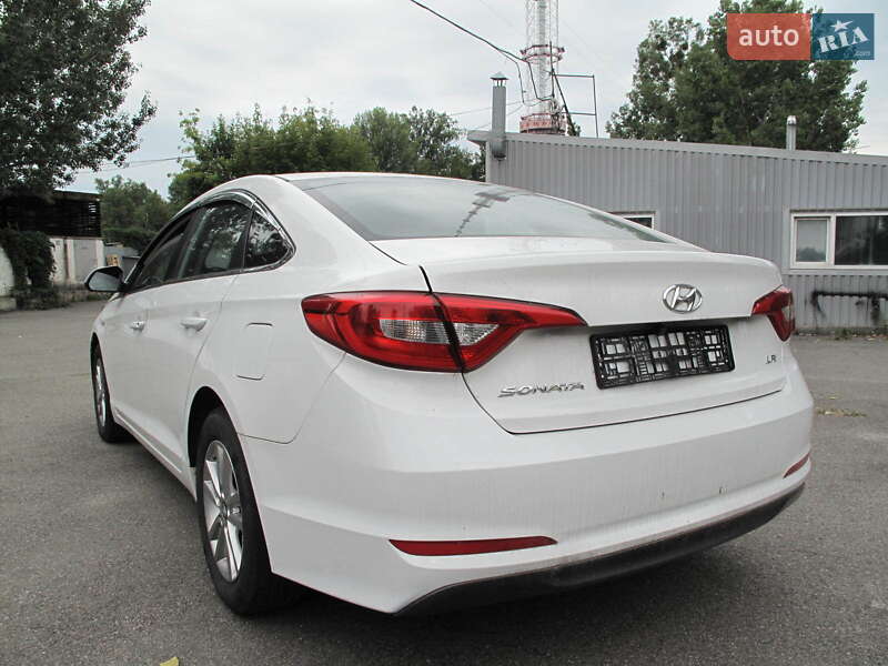 Седан Hyundai Sonata 2017 в Киеве