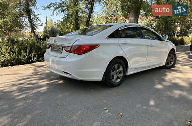Седан Hyundai Sonata 2014 в 